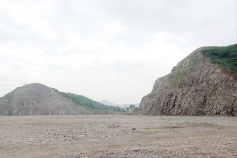 礦山爆破