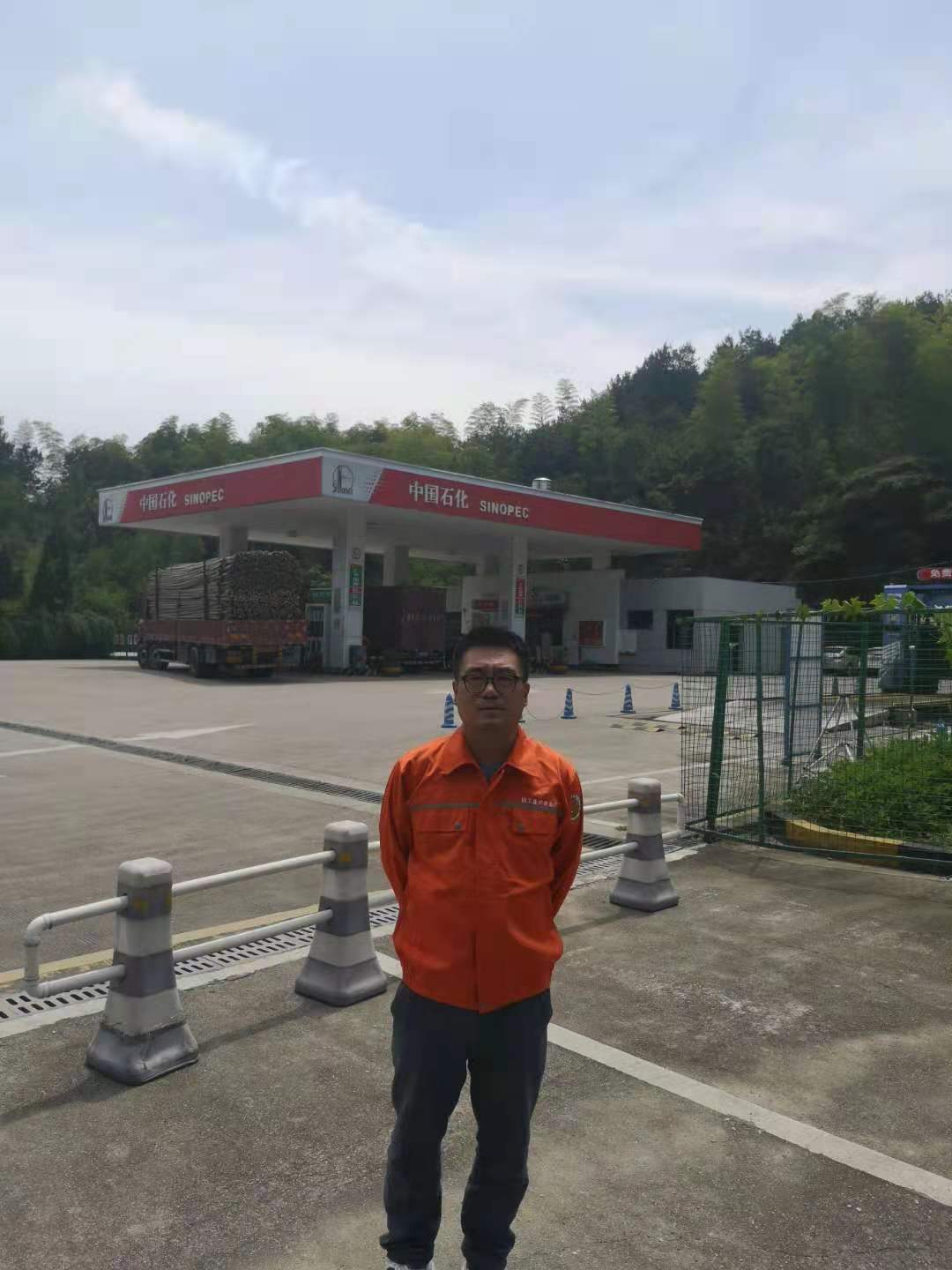 遞孝路加油站.jpg